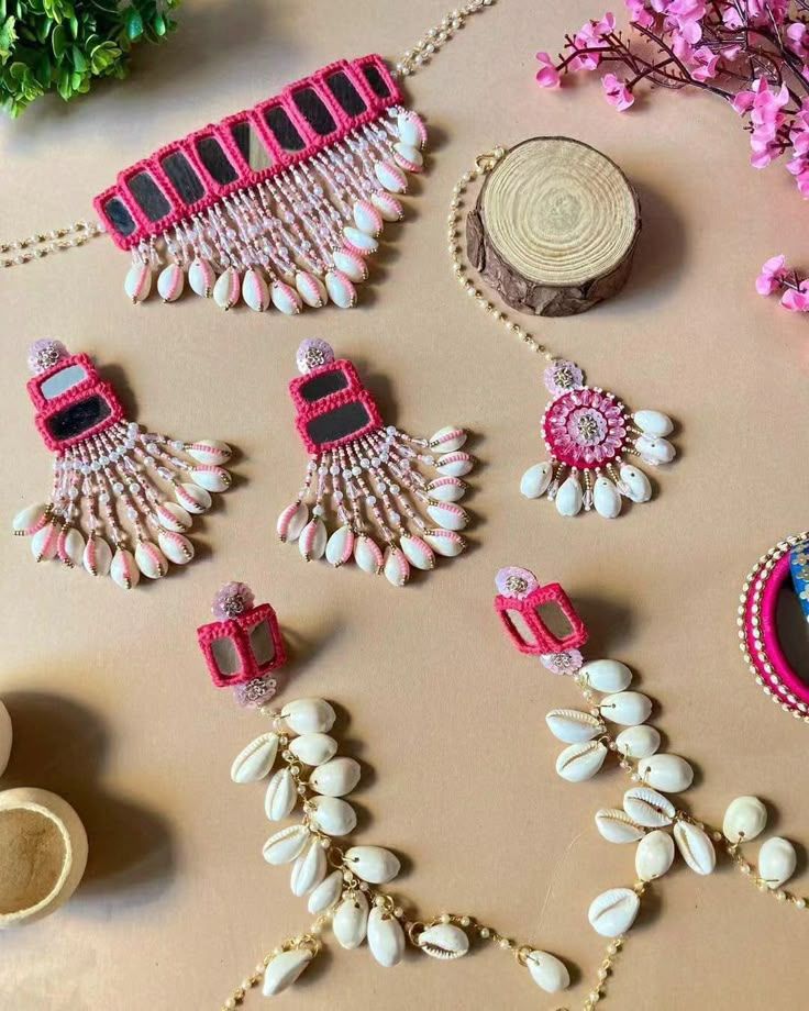 Pink Shell Mirror Macrame Jewelry Set