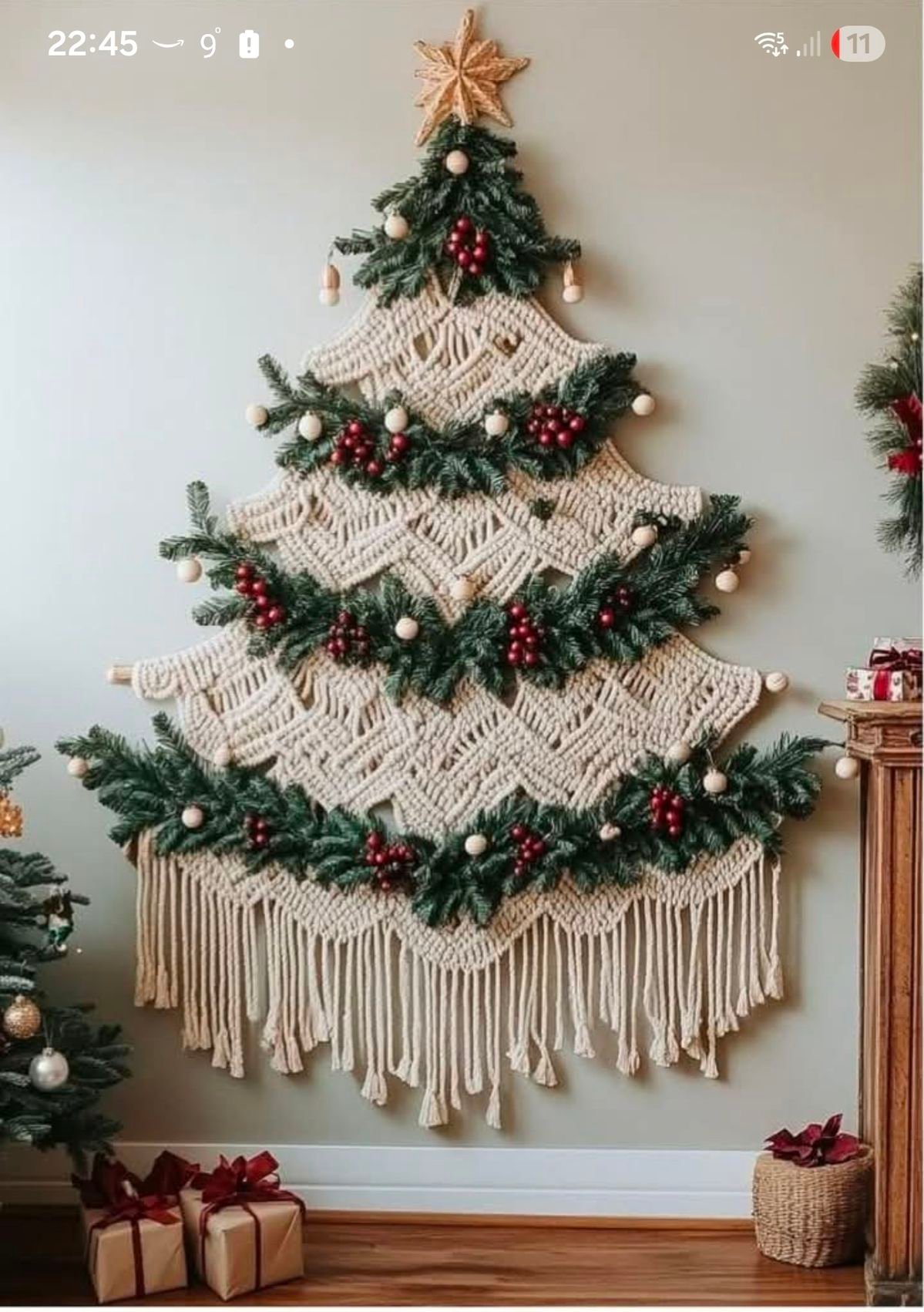 Macrame Christmas Tree Wall Hanging